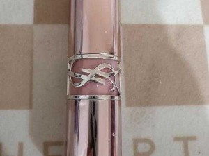 YSL 口红水蜜桃色号 8223，纯欲感满分，伪素颜天菜